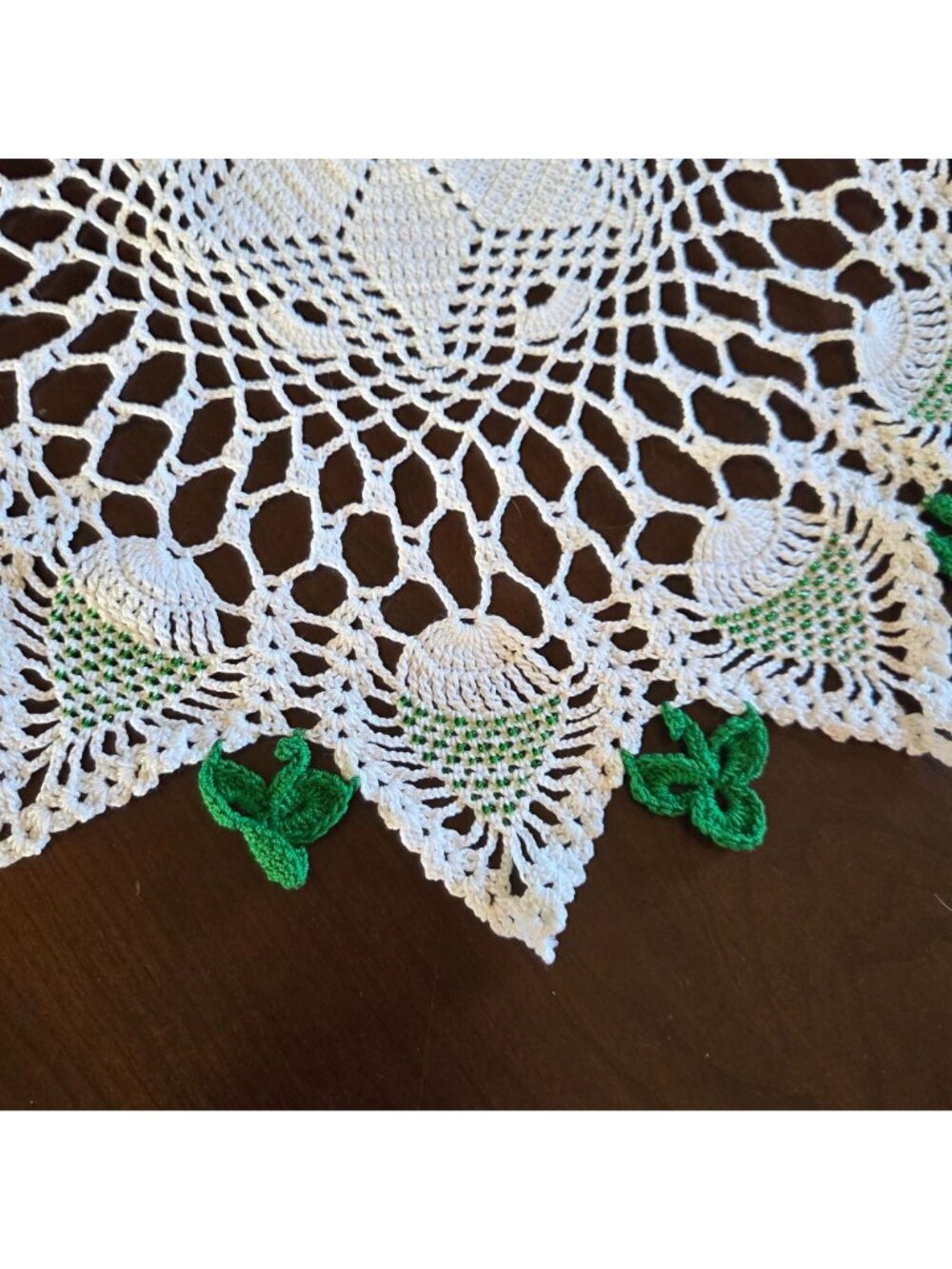 Handmade Pineapple Panels with Shamrock Appliqués Lace Doily - Picture 3 of 4